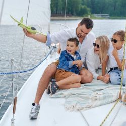 tips for fun family boating